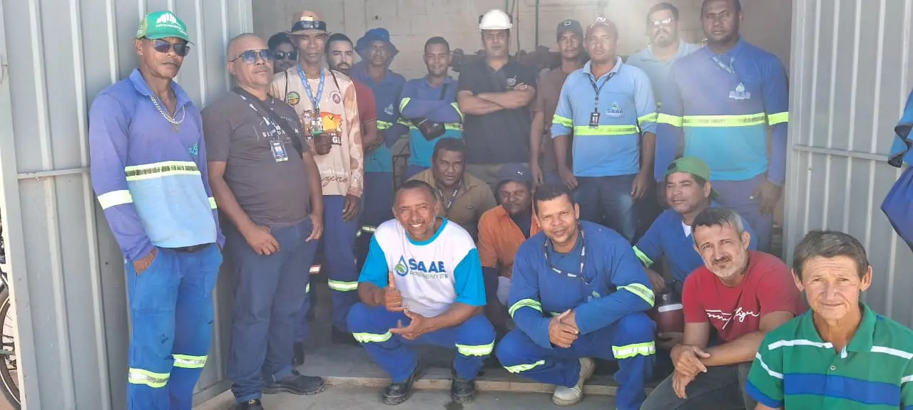 Turma participante do treinamento NR-33 realizado na SAAE Juazeiro